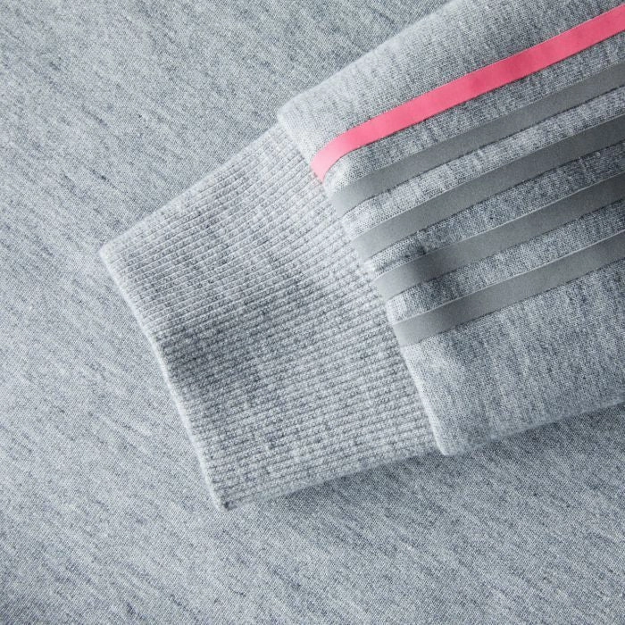 Sweatshirt women's with a hood Athletica